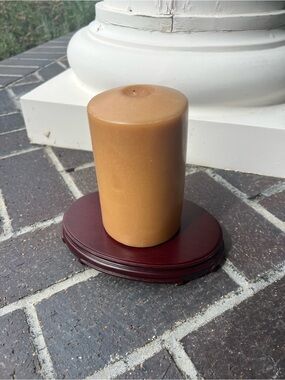 Traditional Oval Dark Brown Wooden Display Stand From Hong Kong